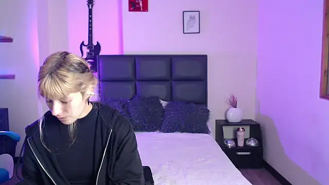 Amnesia  online show from 8, 10, 2025