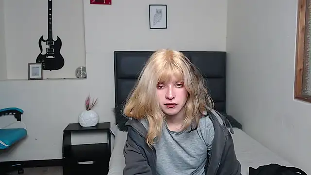 Amnesia  online show from 30, 10, 2025