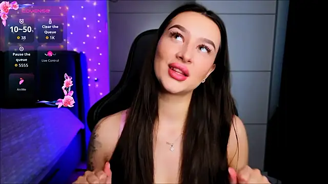 Veronica Larsson online show from 16, 2, 2026