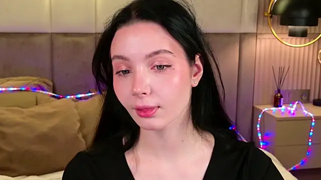 Snapshot of Goldy_Stark chatting on 17, 10, 2025 Goldy Stark online show from 17, 10, 2025