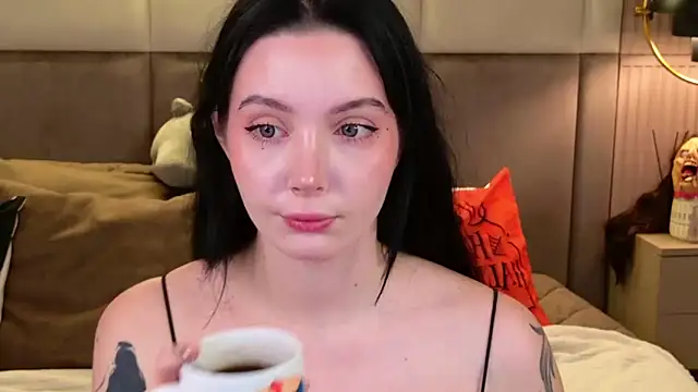 Snapshot of Goldy_Stark chatting on 18, 10, 2025 Goldy Stark online show from 18, 10, 2025