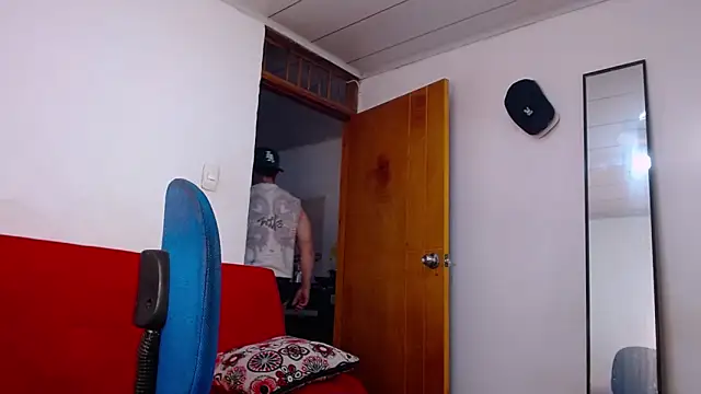 tommyblessd1 online show from 21, 5, 2026