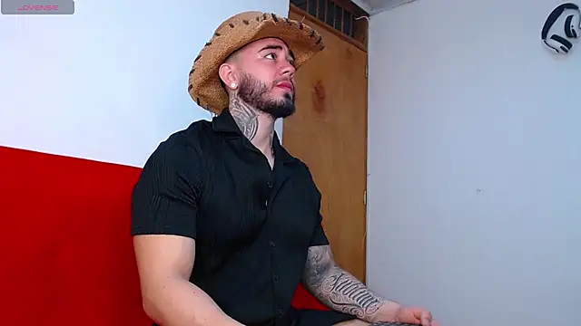 Snapshot of tommyblessd1 chatting on 10, 9, 2025 tommyblessd1 online show from 10, 9, 2025