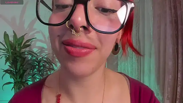 bri von dhara   online show from 24, 10, 2025