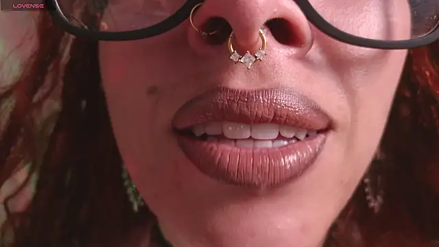 bri von dhara   online show from 19, 3, 2026