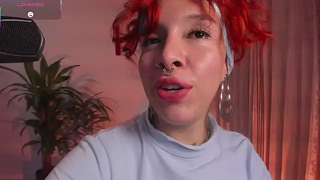 bri von dhara   online show from 25, 10, 2025