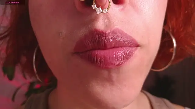 Snapshot of bri_von_dhara__ chatting on 18, 5, 2026 bri von dhara online show from 18, 5, 2026