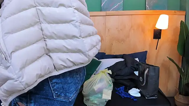 aliceandsia online show from 20, 12, 2025