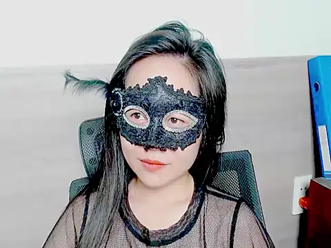 Snapshot of Bee_zzzz chatting on 16, 7, 2026 Bee zzzz online show from 16, 7, 2026