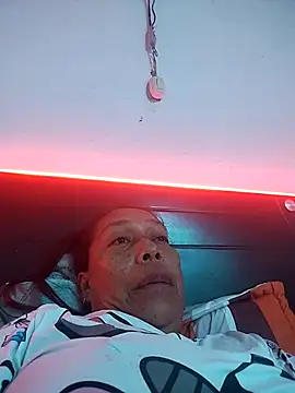 Naomi-Mature online show from 15, 12, 2025