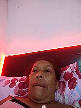 Naomi-Mature online show from 24, 2, 2026