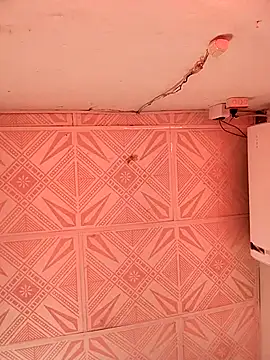 Naomi-Mature online show from 3, 2, 2026