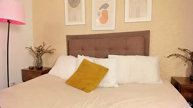 Samyscott  online show from 8, 1, 2026