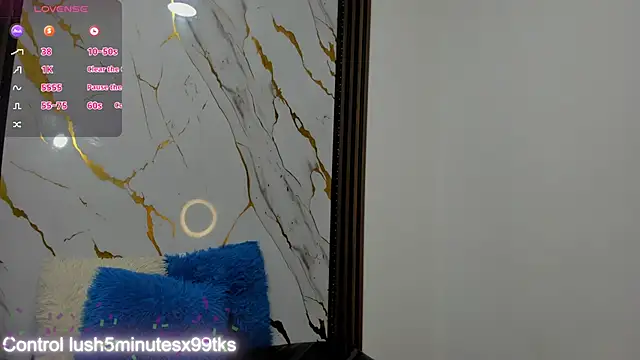 Snapshot of nina_vixen chatting on 19, 11, 2025 nina vixen online show from 19, 11, 2025