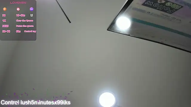 Snapshot of nina_vixen chatting on 29, 10, 2025 nina vixen online show from 29, 10, 2025