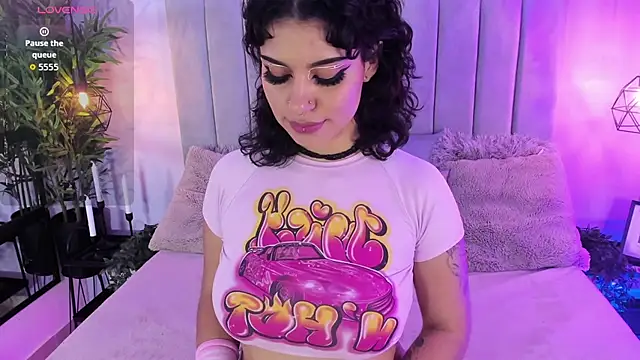 UvaMamacita online show from 14, 1, 2026