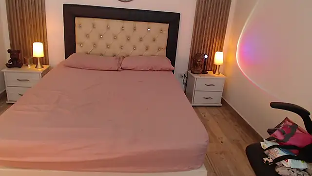 Red kytty6 online show from 22, 10, 2025