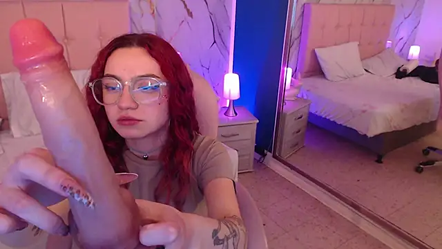 Red kytty6 online show from 26, 11, 2025