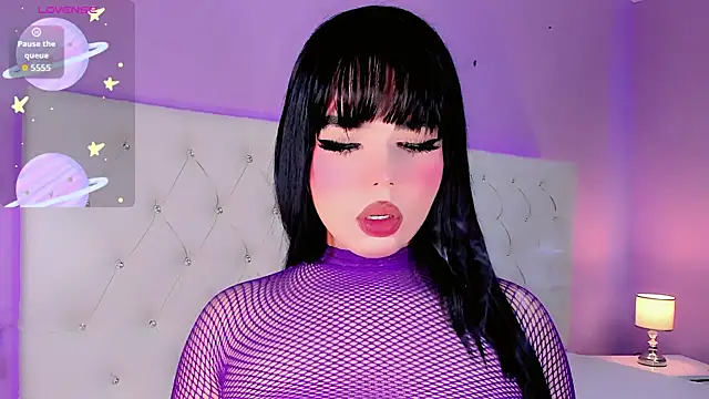 Snapshot of DaniielaV chatting on 5, 10, 2025 DaniielaV online show from 5, 10, 2025