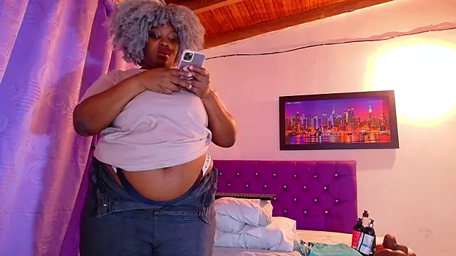 ebony NeighborMoans online show from 27, 6, 2026