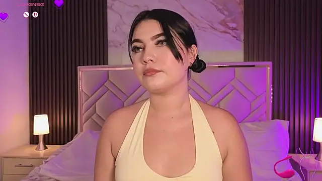 MiaaFarrel online show from 21, 4, 2026