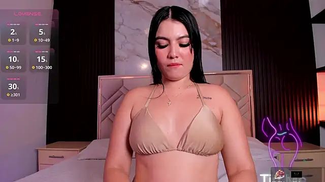 MiaaFarrel online show from 15, 10, 2025