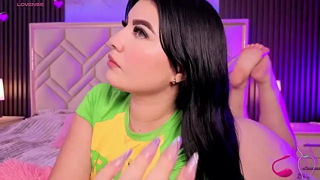 MiaaFarrel online show from 31, 3, 2026