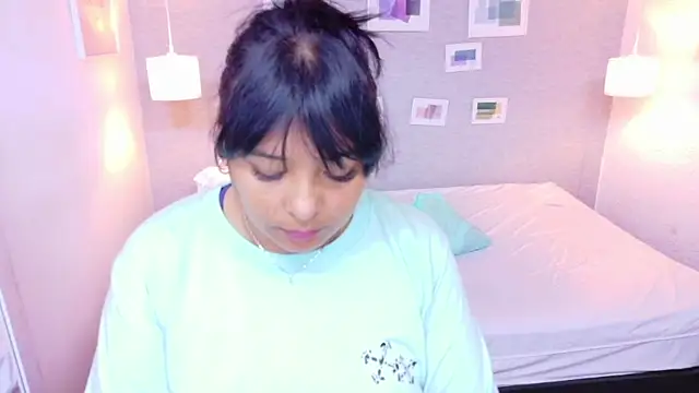 fat naughtyass online show from 15, 6, 2026