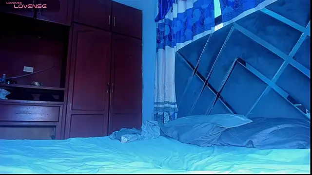 ArnoldSexy  online show from 16, 11, 2025