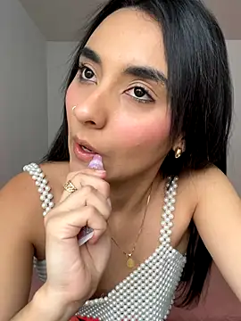 Snapshot of Zafira_Montiel chatting on 3, 12, 2025 Zafira Montiel online show from 3, 12, 2025