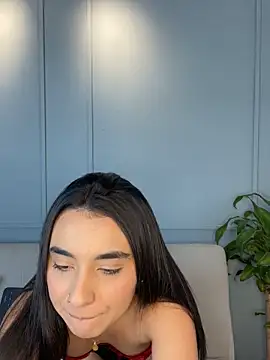 Snapshot of Zafira_Montiel chatting on 26, 11, 2025 Zafira Montiel online show from 26, 11, 2025