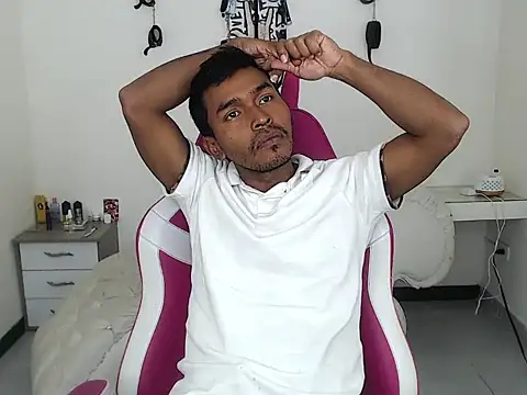 Snapshot of Adam_Morgan2 chatting on 8, 7, 2026 Adam Morgan2 online show from 8, 7, 2026