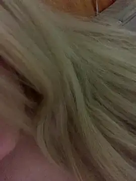 Snapshot of loiragoxtosinnha chatting on 29, 11, 2025 loiragoxtosinnha online show from 29, 11, 2025