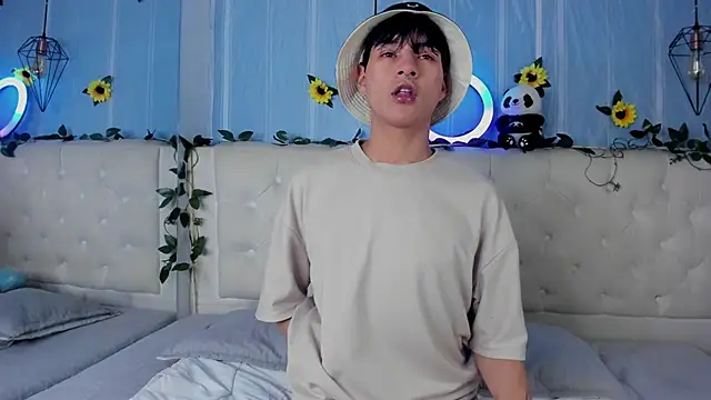 AleAurarashi online show from 3, 12, 2025