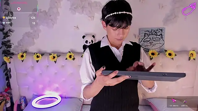 AleAurarashi online show from 3, 2, 2026