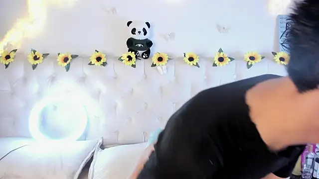 AleAurarashi online show from 7, 1, 2026