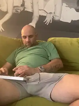 Hothotboyg online show from 19, 3, 2026