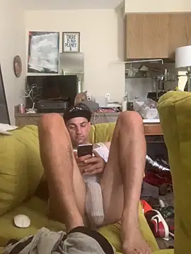 Snapshot of Hothotboyg chatting on 18, 9, 2025 Hothotboyg online show from 18, 9, 2025