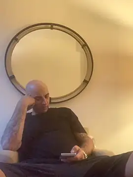 Hothotboyg online show from 26, 11, 2025