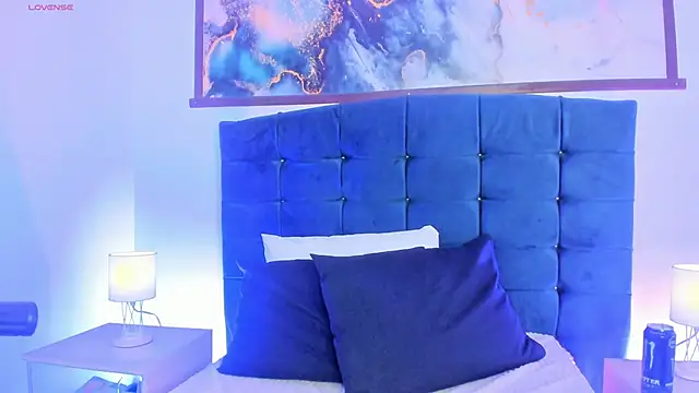 Snapshot of Luna_Moo_ chatting on 3, 12, 2025 Luna Moo online show from 3, 12, 2025