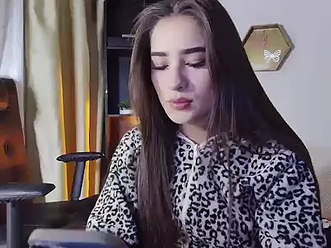 Snapshot of StefannyCipriani chatting on 11, 9, 2025 StefannyCipriani online show from 11, 9, 2025