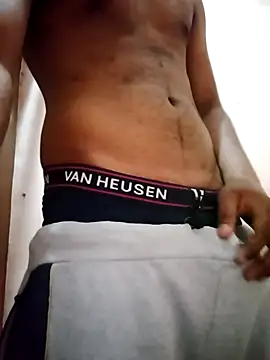 hornyboywithabs online show from 18, 5, 2026