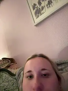 imawhorenslut19 online show from 7, 5, 2026