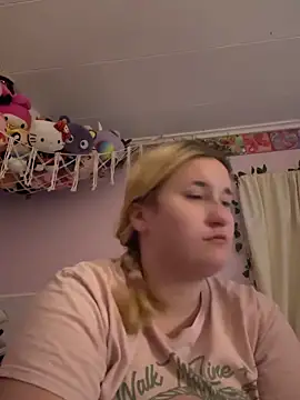 imawhorenslut19 online show from 3, 6, 2026