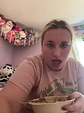 imawhorenslut19 online show from 28, 4, 2026
