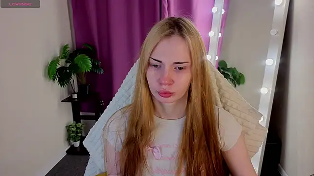 Snapshot of Jennie_Hunter chatting on 23, 5, 2026 Jennie Hunter online show from 23, 5, 2026