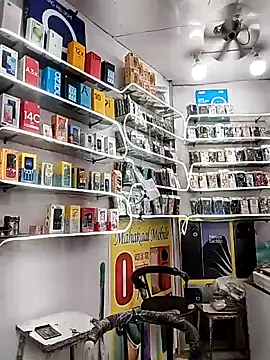 avi007p online show from 4, 11, 2025