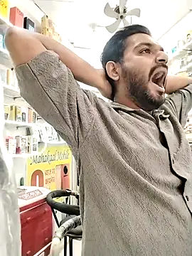 avi007p online show from 25, 11, 2025