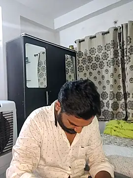 Snapshot of avi007p chatting on 31, 7, 2026 avi007p online show from 31, 7, 2026