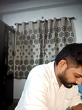 Snapshot of avi007p chatting on 17, 7, 2026 avi007p online show from 17, 7, 2026